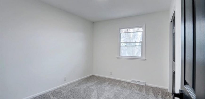 Homes for Sale in Kansas City, MO 64152 | 17002 NW 76th Street