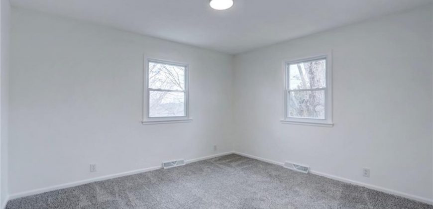 Homes for Sale in Kansas City, MO 64152 | 17002 NW 76th Street