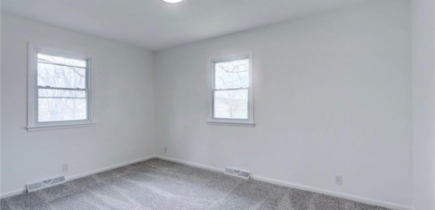Homes for Sale in Kansas City, MO 64152 | 17002 NW 76th Street