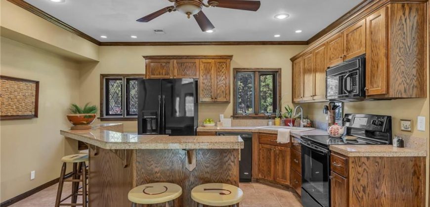 Homes for Sale in Liberty, MO 64068 | 415 W Franklin Street