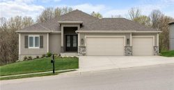 Homes for Sale in Parkville, MO 64152 | 5566  Thousand Oaks Drive