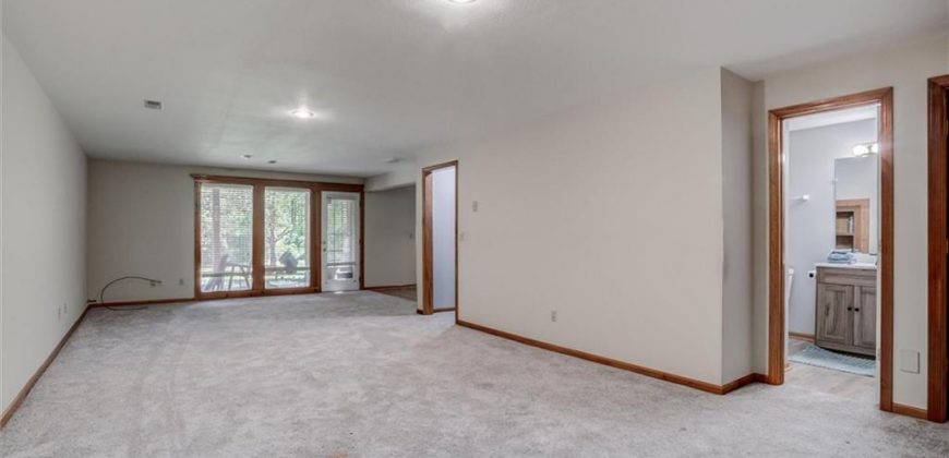 Homes for Sale in Kansas City, MO 64155 | 616 NE 101st Street
