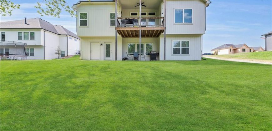 Homes for Sale in Platte City, MO 64079 | 18235 NW 127th Street