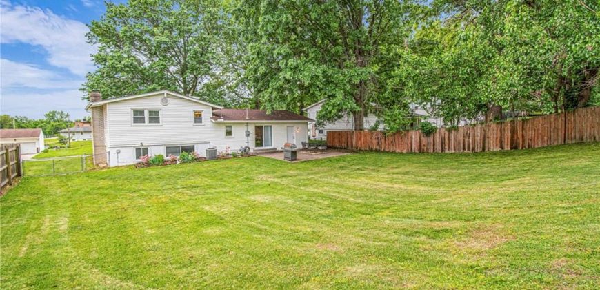 Homes for Sale in Gladstone, MO 64118 | 2002 NE 64th Street