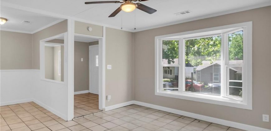 Homes for Sale in Kansas City, MO 64116 | 712 NE 45th Street