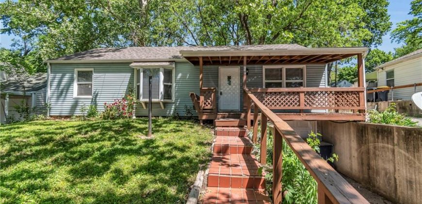 Homes for Sale in Kansas City, MO 64116 | 712 NE 45th Street