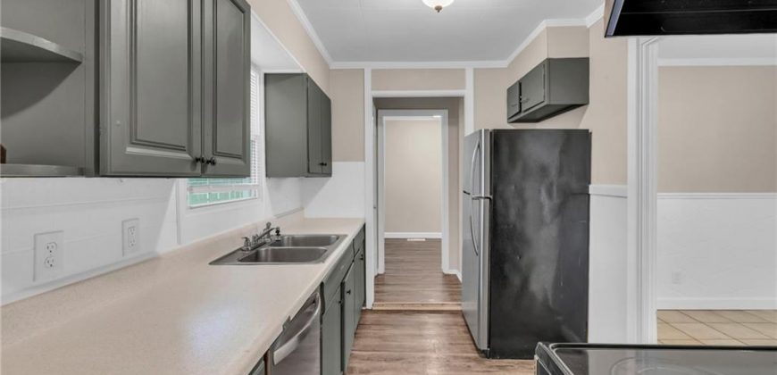 Homes for Sale in Kansas City, MO 64116 | 712 NE 45th Street