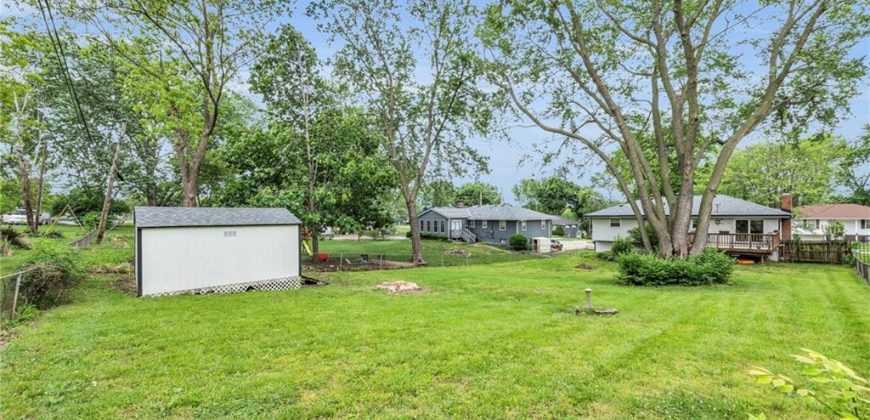 Homes for Sale in Kansas City, MO 64118 | 104 NE 80th Street