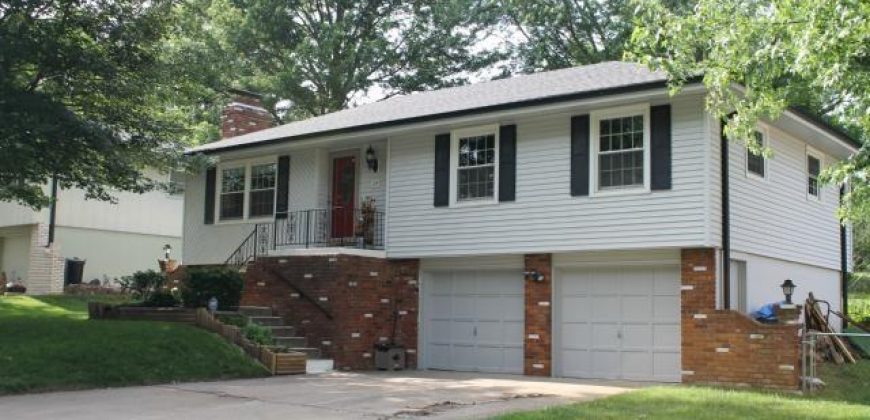 Homes for Sale in Kansas City, MO 64118 | 104 NE 80th Street