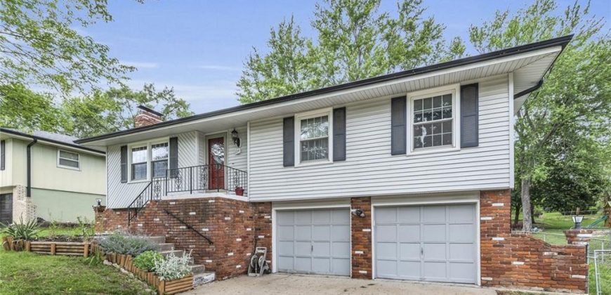 Homes for Sale in Kansas City, MO 64118 | 104 NE 80th Street