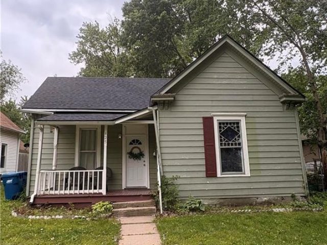 Homes for Sale in Liberty, MO 64068 | 425  Ford Avenue
