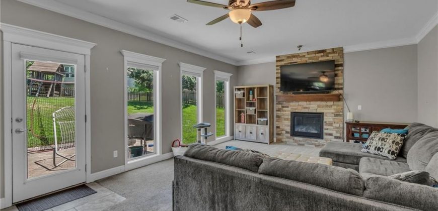 Homes for Sale in Kansas City, MO 64153 | 8519 N CONRAN Court