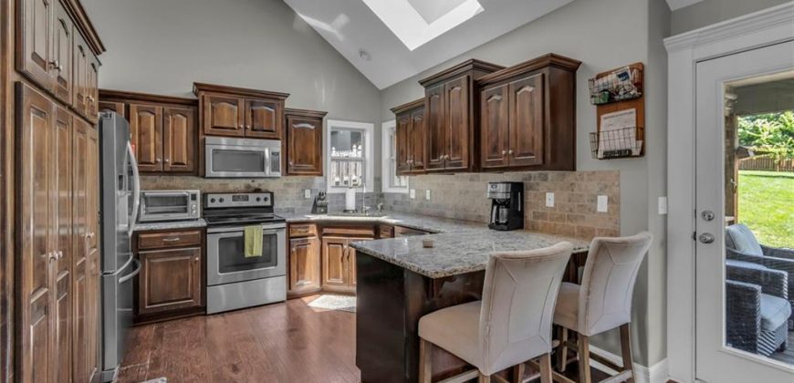 Homes for Sale in Kansas City, MO 64153 | 8519 N CONRAN Court