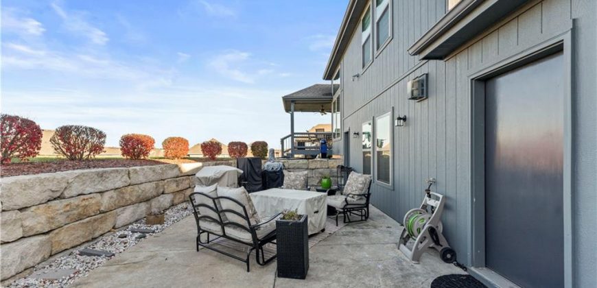 Homes for Sale in Kansas City, MO 64151 | 4108 NW 76th Street
