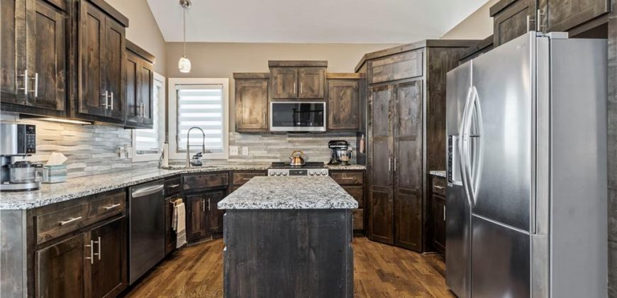 Homes for Sale in Kansas City, MO 64151 | 4108 NW 76th Street