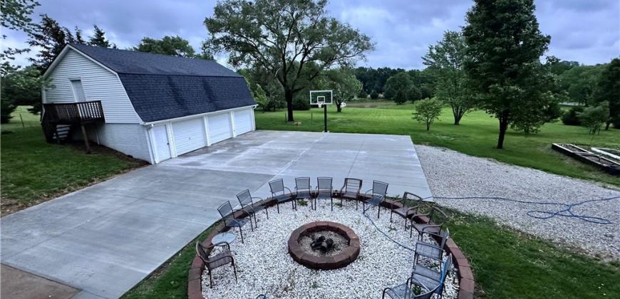 Homes for Sale in Smithville, MO 64089 | 14409  Tillman Road