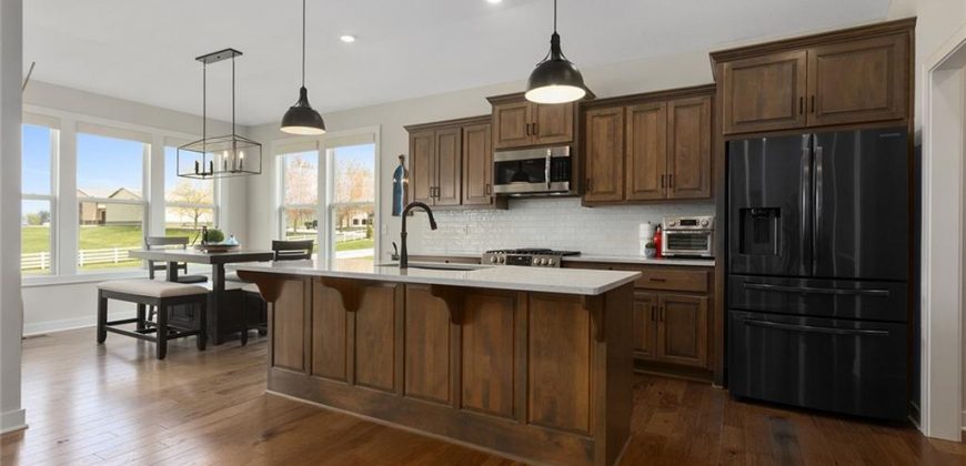 Homes for Sale in Kansas City, MO 64154 | 6604 NW 107th Court