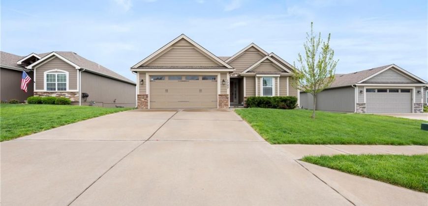 Homes for Sale in Kearney, MO 64060 | 1707  Sycamore Ridge