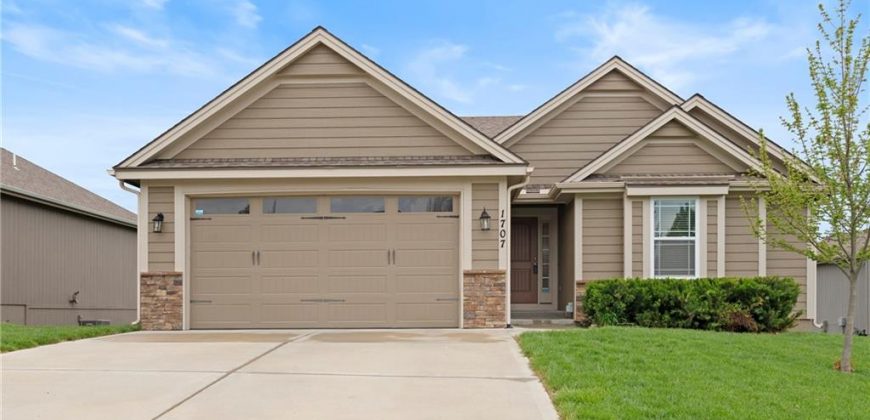 Homes for Sale in Kearney, MO 64060 | 1707  Sycamore Ridge