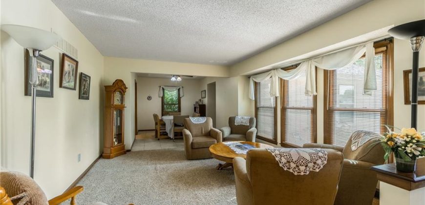 Homes for Sale in Liberty, MO 64068 | 9311  WILLOW Road