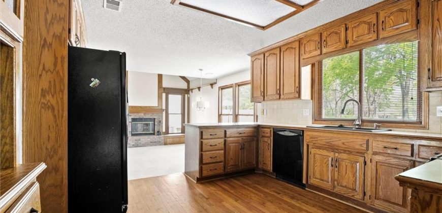 Homes for Sale in Kansas City, MO 64118 | 7801 N Prospect Avenue