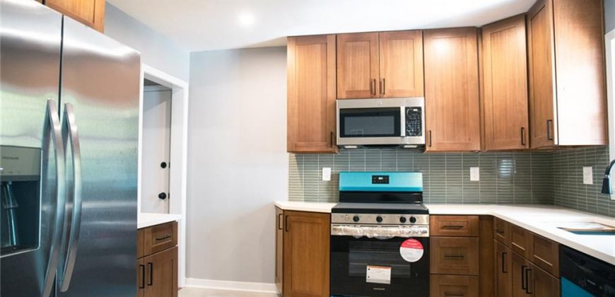 Homes for Sale in Kansas City, MO 64118 | 205  55th Terrace