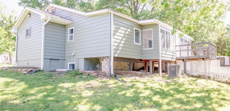 Homes for Sale in Kansas City, MO 64118 | 205  55th Terrace