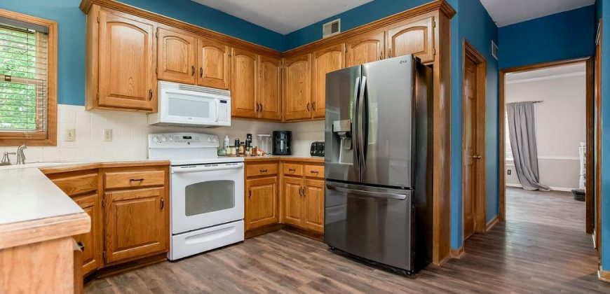 Homes for Sale in Liberty, MO 64068 | 603  Cottonwood Lane