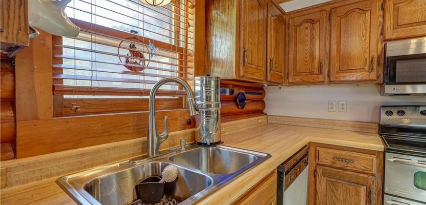 Homes for Sale in Smithville, MO 64089 | 18417  Lake Street