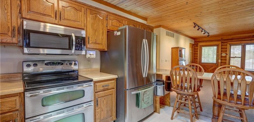 Homes for Sale in Smithville, MO 64089 | 18417  Lake Street