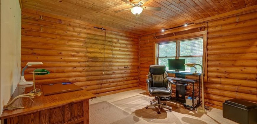 Homes for Sale in Smithville, MO 64089 | 18417  Lake Street