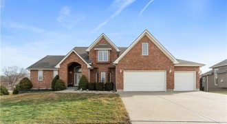 Homes for Sale in Kearney, MO 64060 | 1730  Cambridge Circle