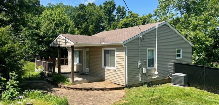 Homes for Sale in Kansas City, MO 64151 | 5812 NW PARKDALE Circle