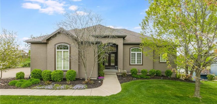 Homes for Sale in Parkville, MO 64152 | 8045 NW Emerald Court