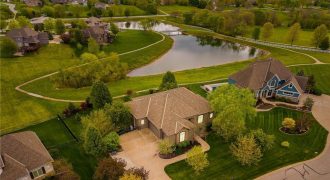 Homes for Sale in Parkville, MO 64152 | 8045 NW Emerald Court