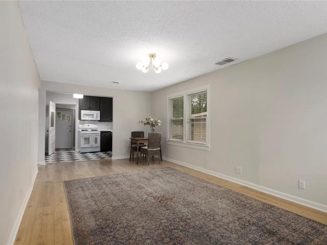 Homes for Sale in Kansas City, MO 64117 | 4437 N Jackson Avenue
