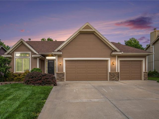 Homes for Sale in Smithville, MO 64089 | 19711 NE 197th Terrace