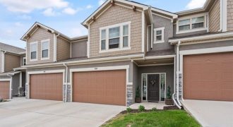 Homes for Sale in Parkville, MO 64152 | 7297  Aaron Street