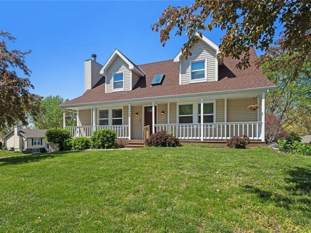 Homes for Sale in Pleasant Valley, MO 64068 | 6900  T Gabbert Drive