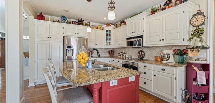 Homes for Sale in Kearney, MO 64060 | 2202  Greenfield Court