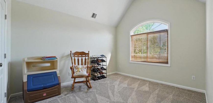 Homes for Sale in Kearney, MO 64060 | 2202  Greenfield Court