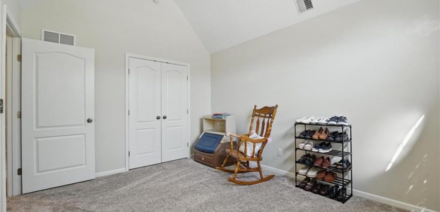 Homes for Sale in Kearney, MO 64060 | 2202  Greenfield Court