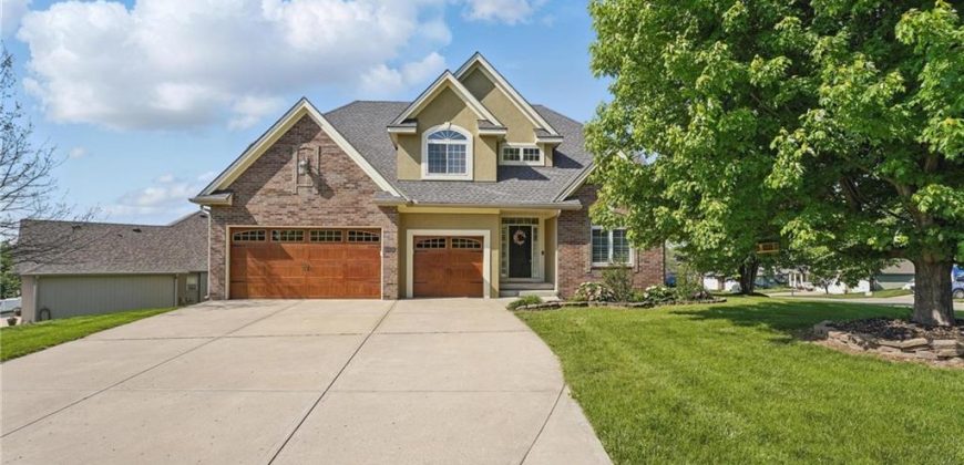 Homes for Sale in Kearney, MO 64060 | 2202  Greenfield Court