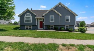 Homes for Sale in Kansas City, MO 64157 | 10939 N Randolph Avenue