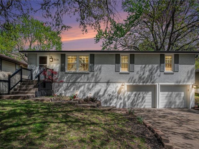 Homes for Sale in Kansas City, MO 64155 | 508 NW 88th Street