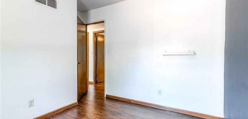 Homes for Sale in Kansas City, MO 64155 | 108 NW 105th Street