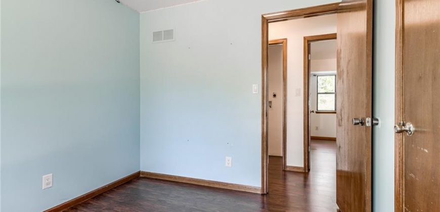 Homes for Sale in Kansas City, MO 64155 | 108 NW 105th Street