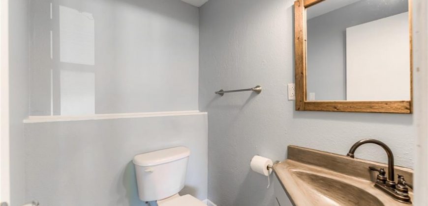 Homes for Sale in Kansas City, MO 64155 | 108 NW 105th Street