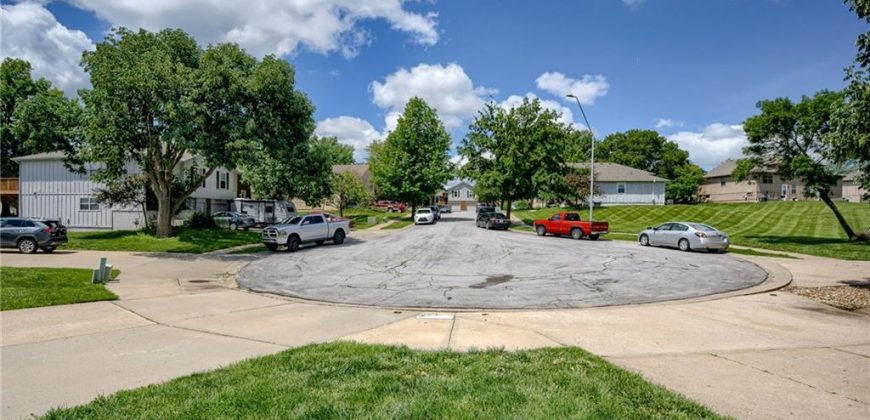 Homes for Sale in Kansas City, MO 64154 | 5309 NW 87th Street
