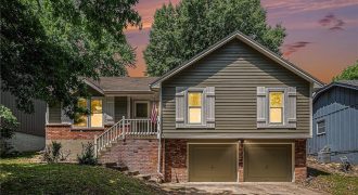 Homes for Sale in Kansas City, MO 64155 | 8628 N Harrison Street